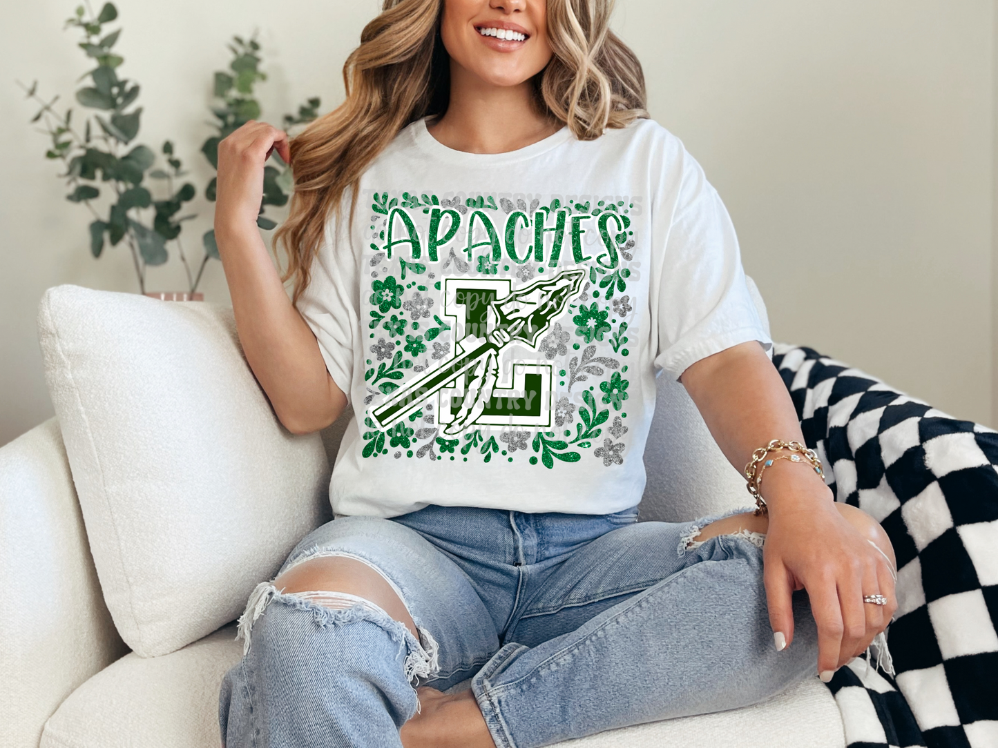 Leal Apaches Floral