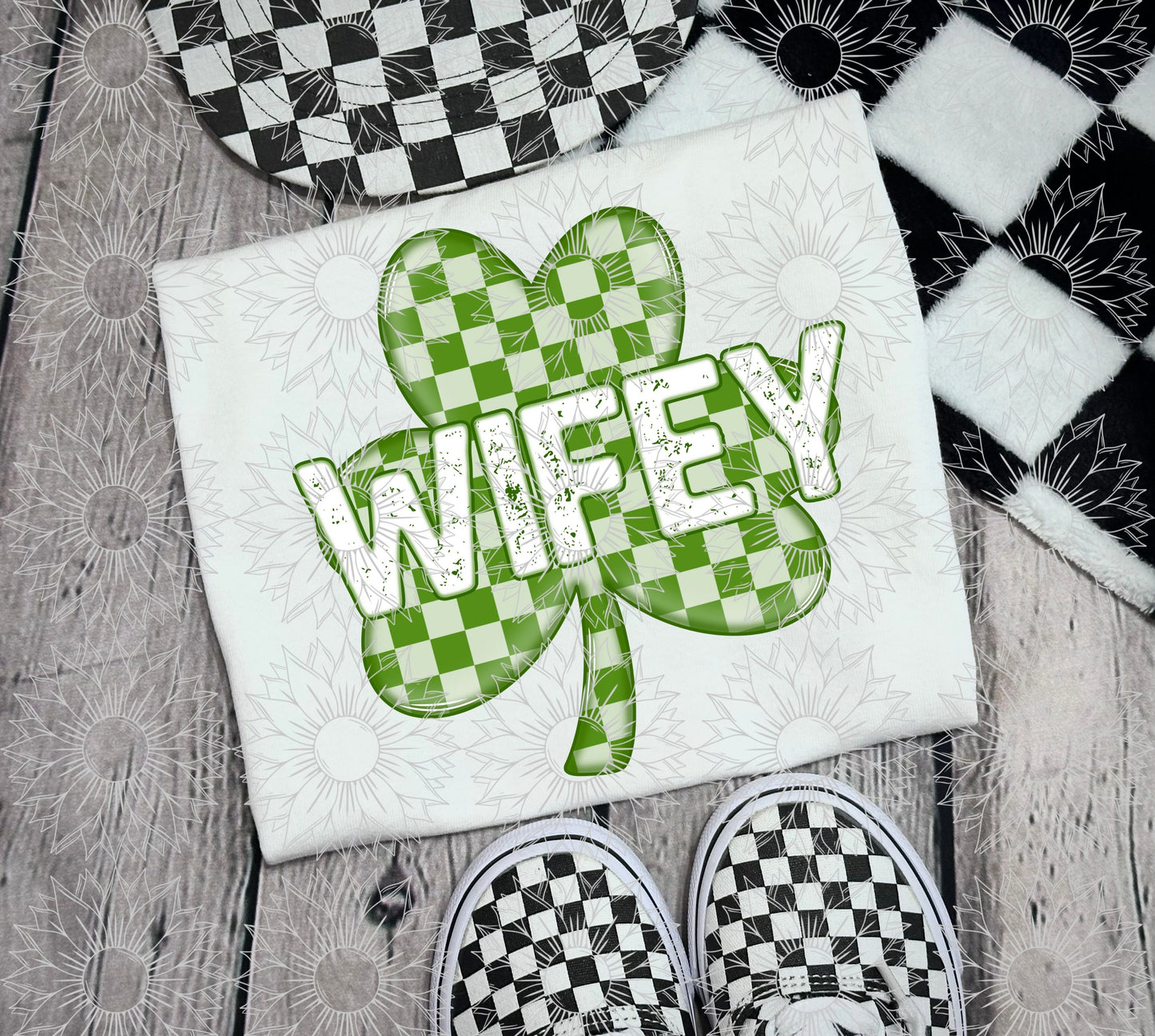 Checkered Clover Wifey