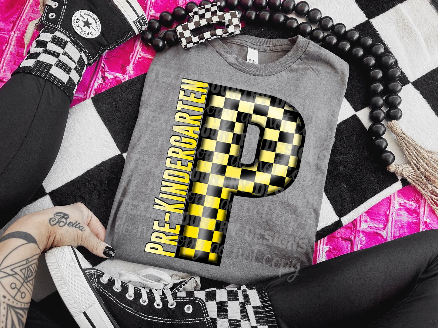 School Grades Yellow Checkered